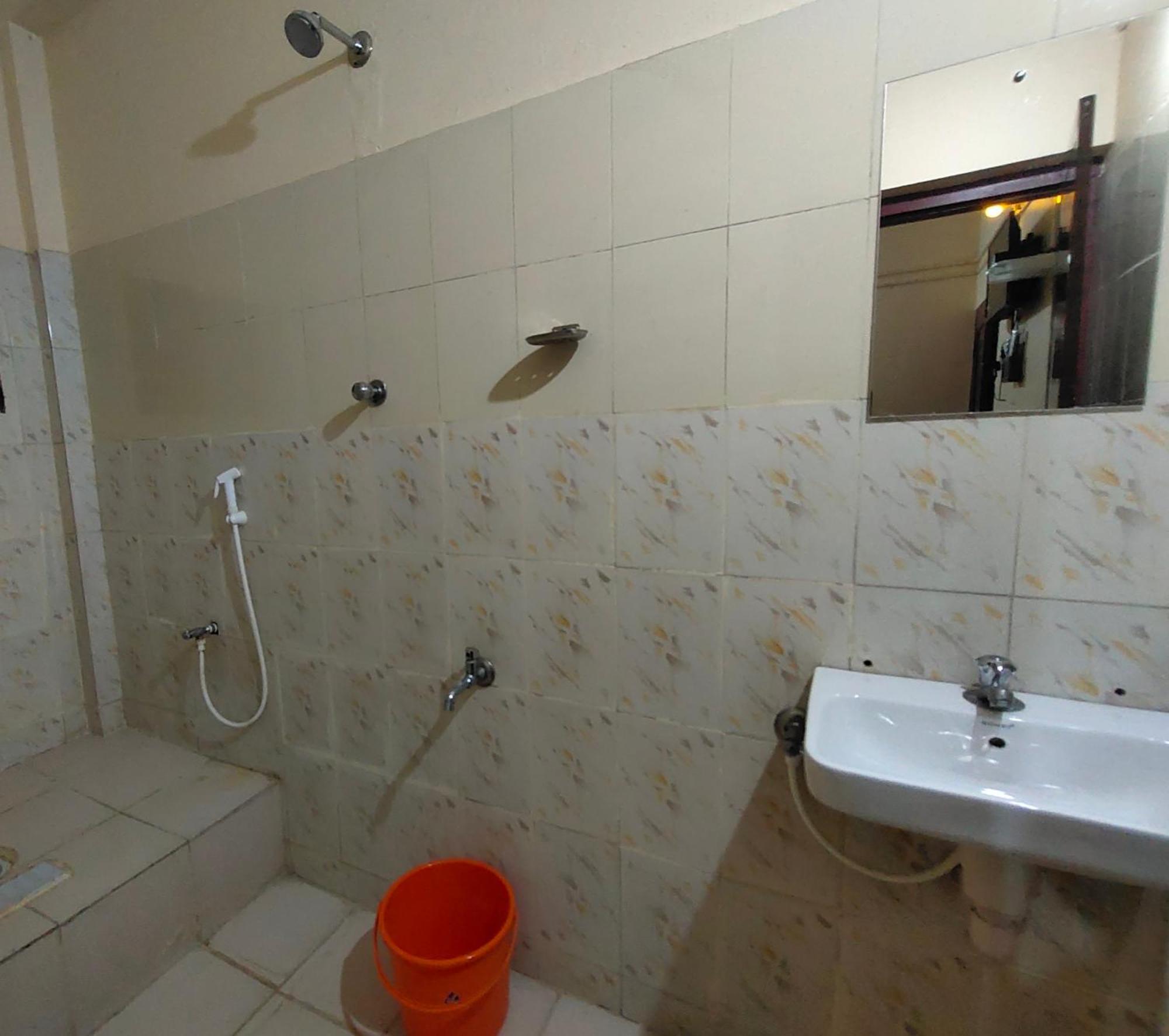 Hotel MALABAR Residency Perintalmanna Habitación foto